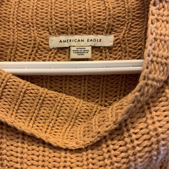 American Eagle Mock neck Sweater - Picture 3 of 3